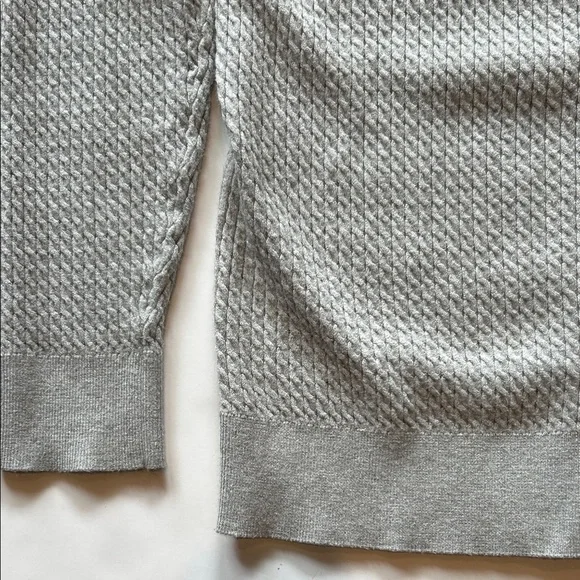 WeWoreWhat Light Gray Oversized Cardigan size XS/S - Picture 4 of 9